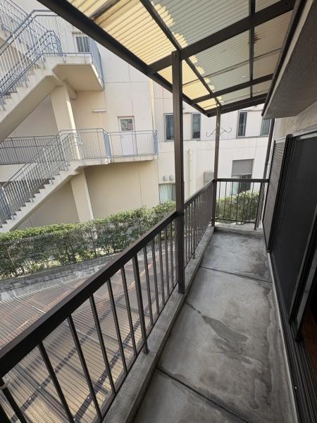 東大阪市長瀬町1丁目の中古一戸建て(バルコニー)