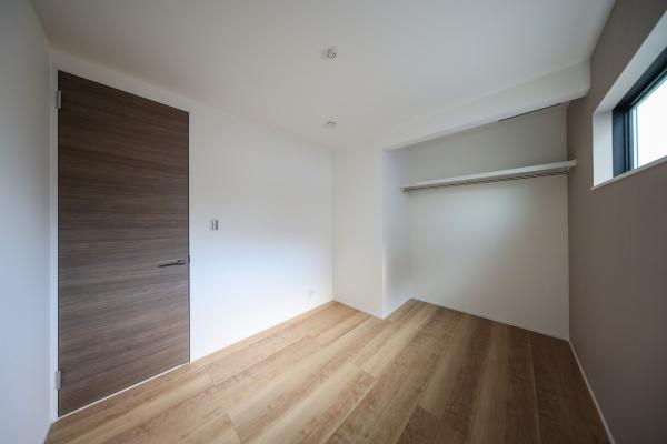 eLA／Boエラボ　SERIES　鷹殿町