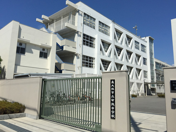 東大阪市荒川１丁目の中古一戸建て(東大阪市立布施中学校)