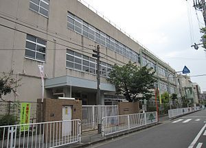 東大阪市高井田中１丁目の土地(東大阪市立高井田東小学校)