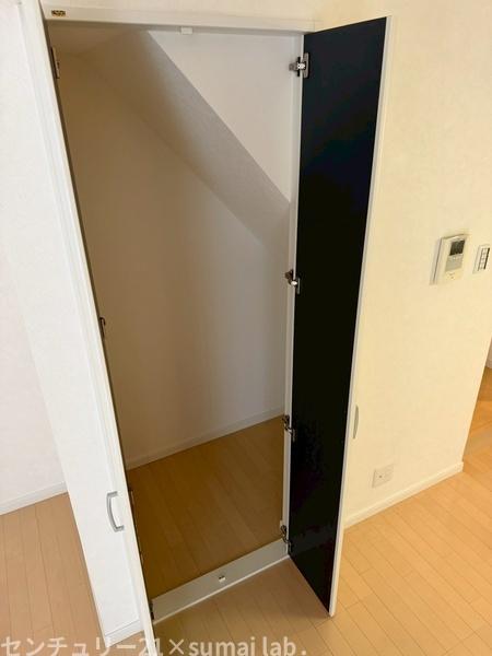 東大阪市新鴻池町の中古一戸建て