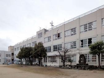 東大阪市若江東町４丁目の中古一戸建て(東大阪市立花園中学校)