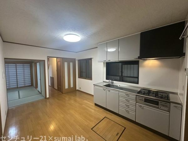 新家中町／中古戸建