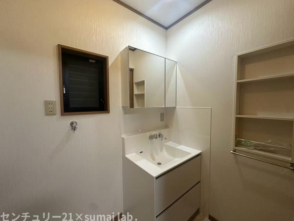 新家中町／中古戸建