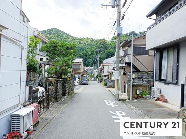 京都市山科区四ノ宮小金塚の土地