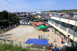 京都市伏見区日野岡西町の中古一戸建て(京都市石田保育所)