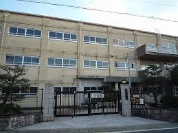 京都市山科区音羽中芝町の中古一戸建て(京都市立音羽川小学校)