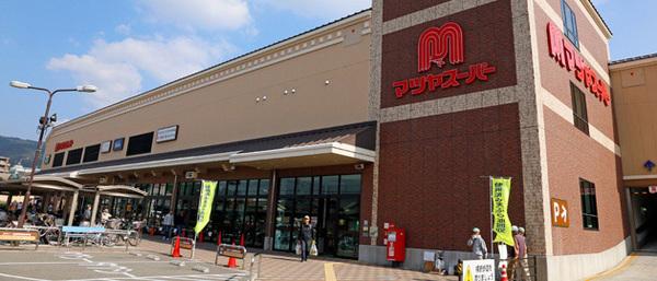 ルシエル山科(マツヤスーパー山科三条店)