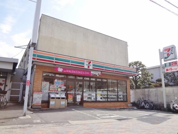 サニーハイツ山科(セブンイレブン山科東野駅東店)