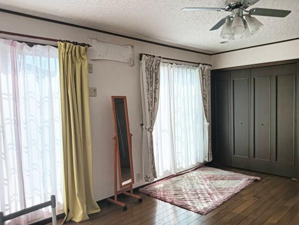 野洲市小篠原の中古一戸建て
