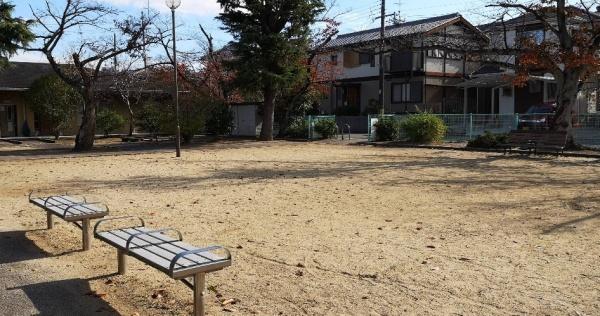 宇治市広野町小根尾の土地(城南荘児童公園)