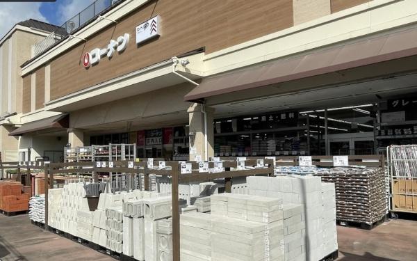 京都市山科区西野山中鳥井町の土地(ホームセンターコーナン西野山店)