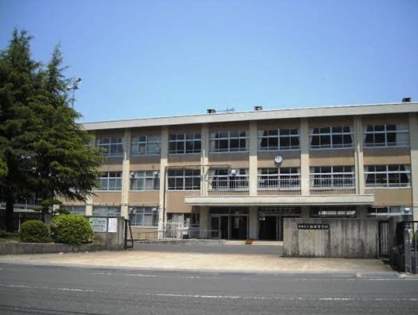 舞鶴市字余部下の中古一戸建て(舞鶴市立和田中学校)