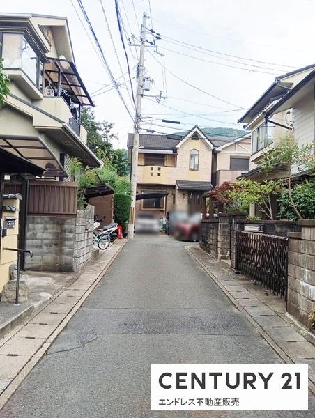 京都市山科区東野南井ノ上町の中古一戸建て