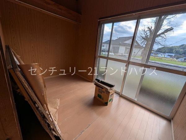 霧島市牧園町上中津川の中古一戸建