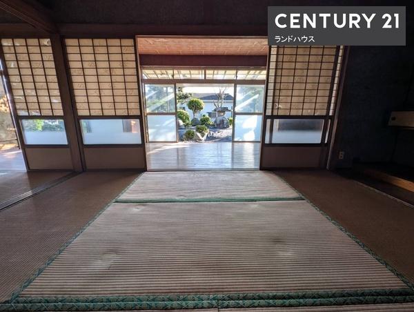 霧島市隼人町見次の中古一戸建て