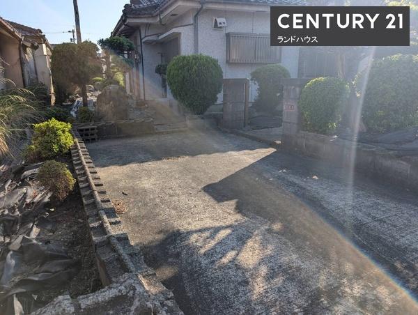 霧島市隼人町見次の中古一戸建て