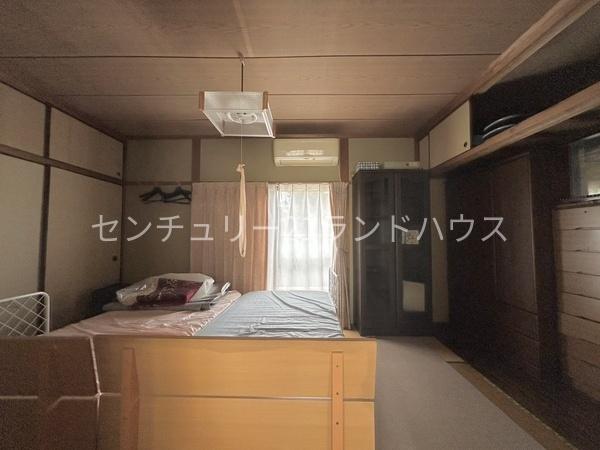 霧島市隼人町小田の中古一戸建て(寝室)