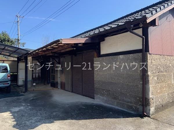 霧島市牧園町上中津川の中古一戸建て