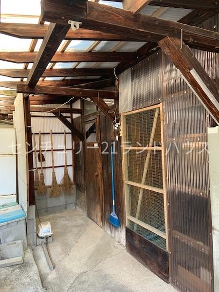 霧島市牧園町上中津川の中古一戸建て