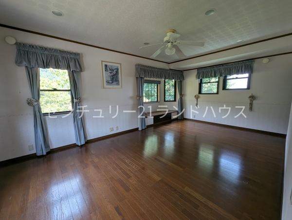 霧島市隼人町朝日の中古一戸建て