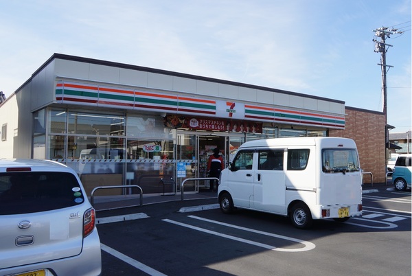 豊橋市山田三番町の中古一戸建て(セブンイレブン豊橋山田三番町店)