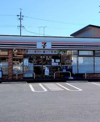 豊川市佐土町の中古一戸建て(セブンイレブン豊川三蔵子町店)