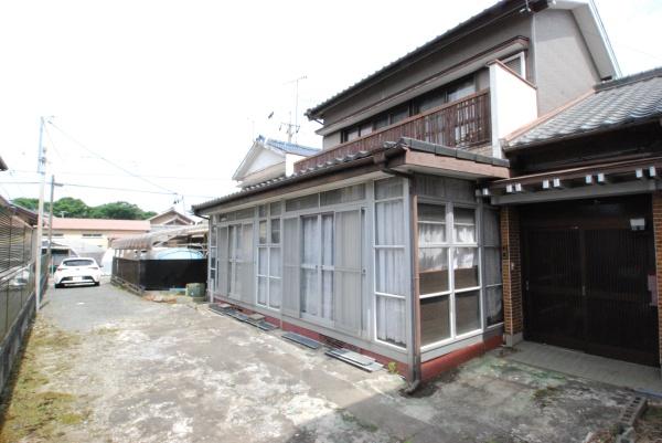 豊川市三蔵子町前畑の中古一戸建て