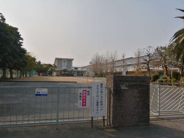 豊川市蔵子1丁目の中古一戸建て(豊川市立代田中学校)