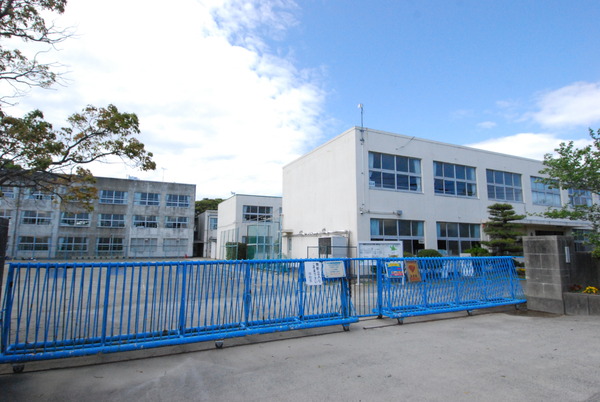 豊橋市杉山町第1期 全1棟(豊橋市立杉山小学校)