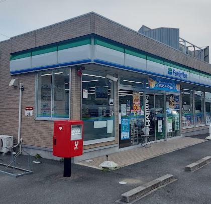 豊橋市多米東町３丁目の中古一戸建て(ファミリーマート豊橋多米東町三丁目店)