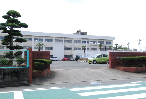 豊橋市春日町２丁目の土地(豊橋市立豊小学校)