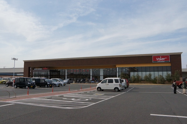 豊橋市神野新田町第1期1号棟(バロー牟呂店)