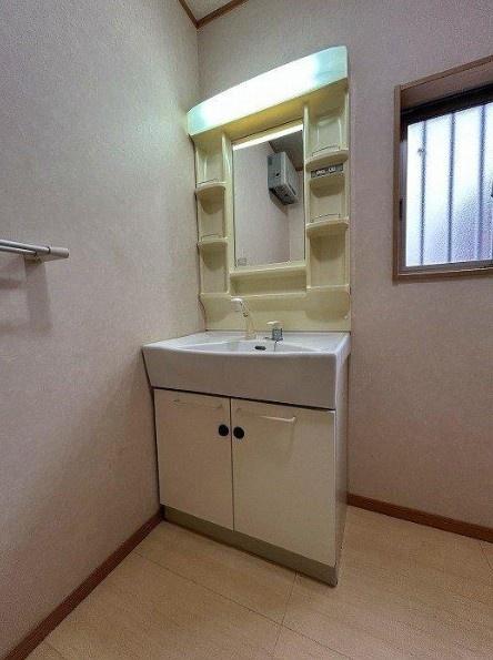 豊橋市前芝町字西青の中古一戸建て