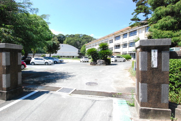 豊川国府町第1期　１号棟(豊川市立国府小学校)