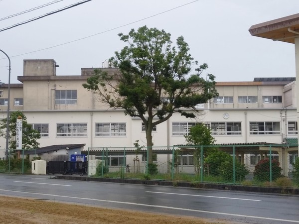 豊橋市富士見台第4期　全1棟(豊橋市立高豊中学校)