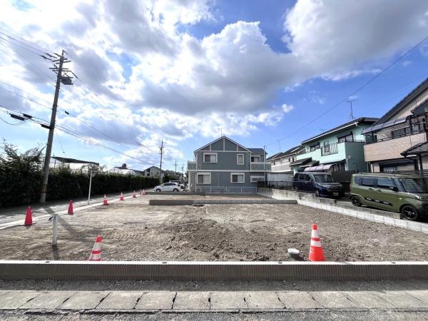 豊橋市新栄町東小向　2号棟