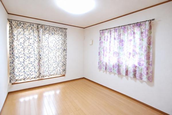 豊橋市三ノ輪町字本興寺の中古一戸建て