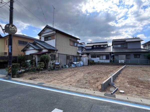 豊橋市高師本郷東上2期　全1棟