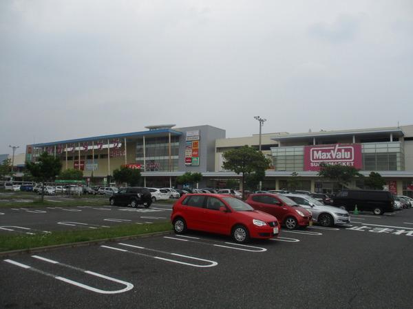大垣市南頬町３丁目の土地(マックスバリュ大垣東店)