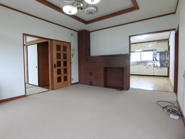 西岡４条１０丁目戸建