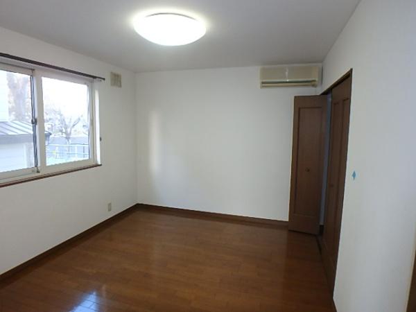 八軒６条東1丁目戸建