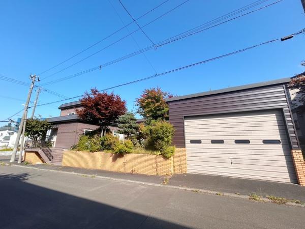 【大きな車庫のある家】常盤１条２丁目戸建