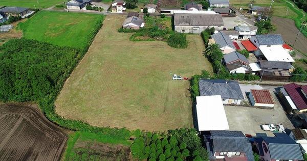 田野町1323坪の広大な土地。ドックランなどにも最適です。
