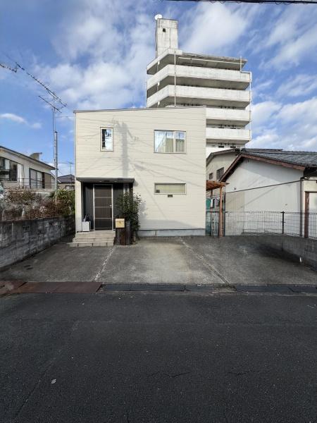 南道路築浅松橋１丁目駐車場3台２階建戸建