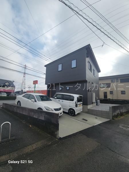 築1年未満・東南角・小松２階建て・戸建