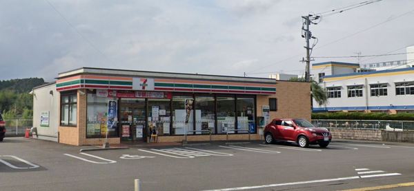 広原第1-２号棟(セブンイレブン宮崎日章学園前店)