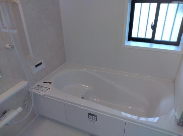 吉村町６期　A号棟