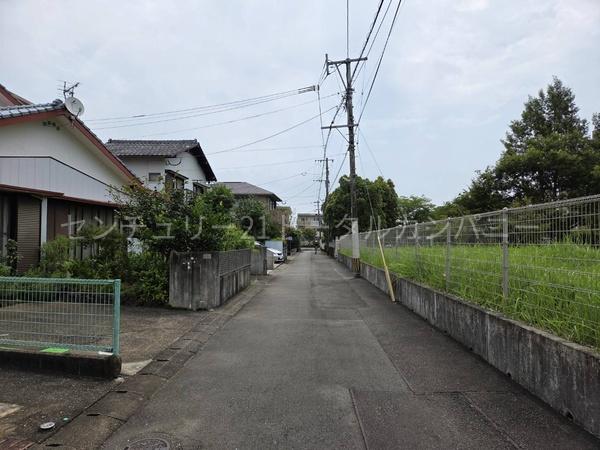 宮崎市船塚１丁目の土地