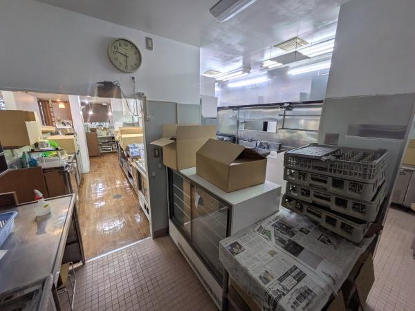 郡司分店舗